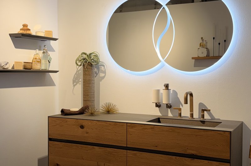 Badausstellung Pfeiffer & May Karlsruhe