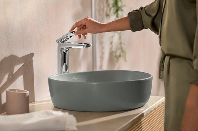 Waschbecken von Villeroy & Boch mit Armatur