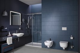 Badezimmer ausgestattet mit der Komplettbadserie D-Code von Duravit in klassischem Design