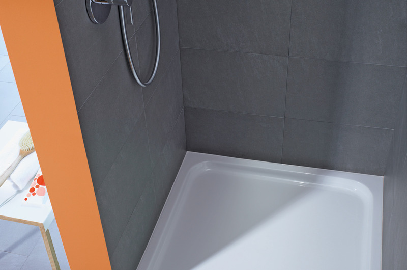 Dusche der Komplattbadserie D-Code von Duravit