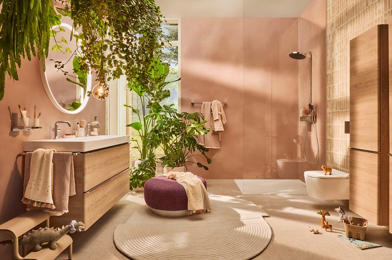 Badezimmer in natürlichen Farben mit langlebigen Sanitärprodukten