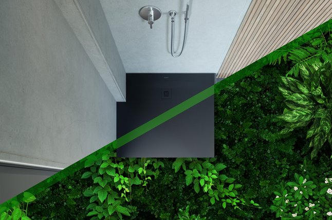 Fotocollage von Badezimmer und Natur