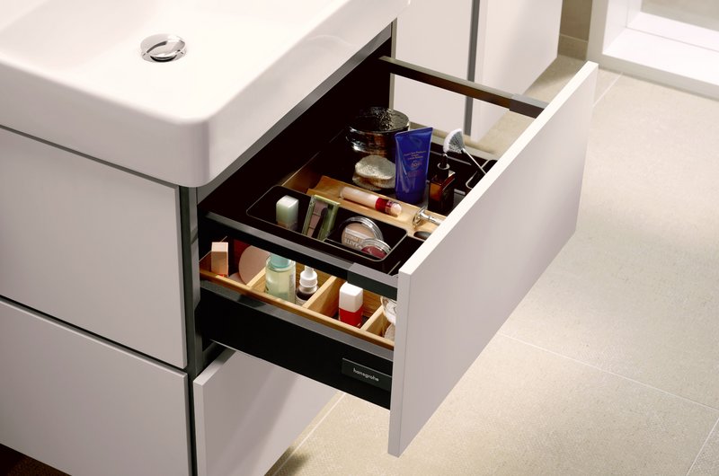 Waschtischunterschrank mit Auszug von Hansgrohe
