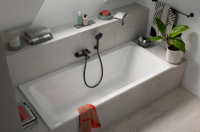Badewanne der Komplattbadserie D-Code von Duravit